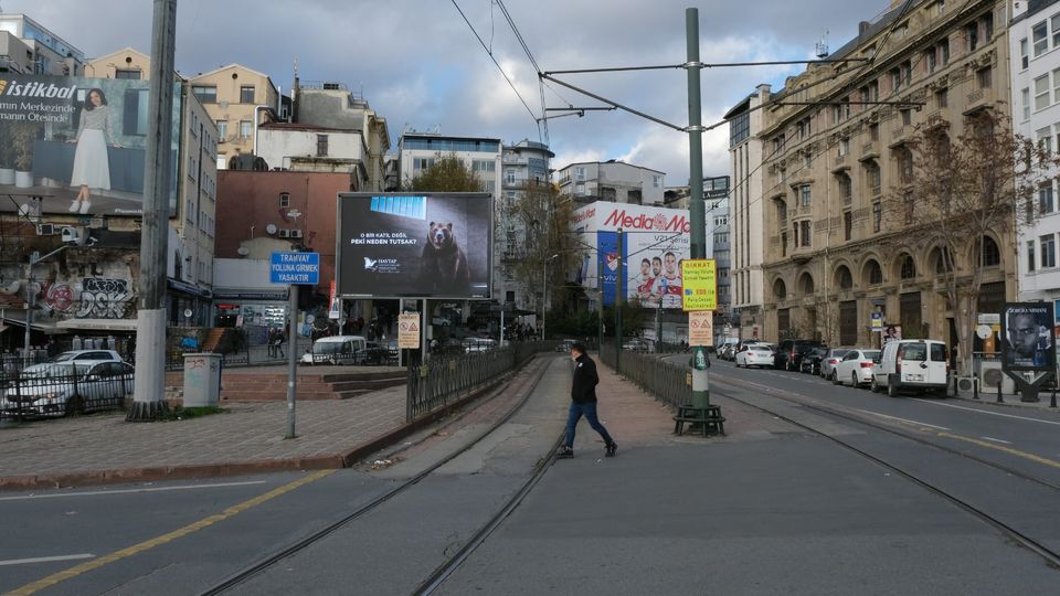 ISTANBUL KARAKÖY MEYDAN -2