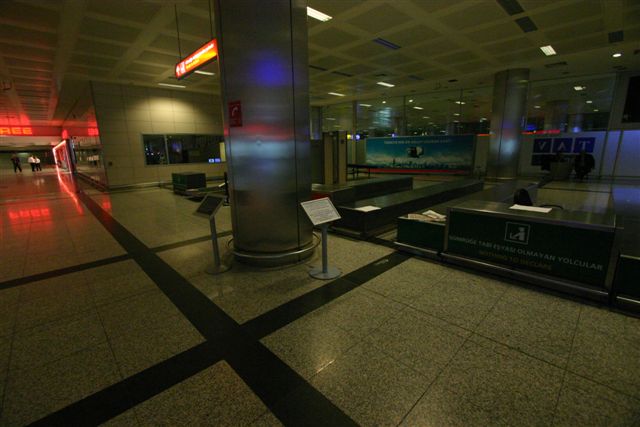 The Boards We Put in the Istanbul Airport International Terminal