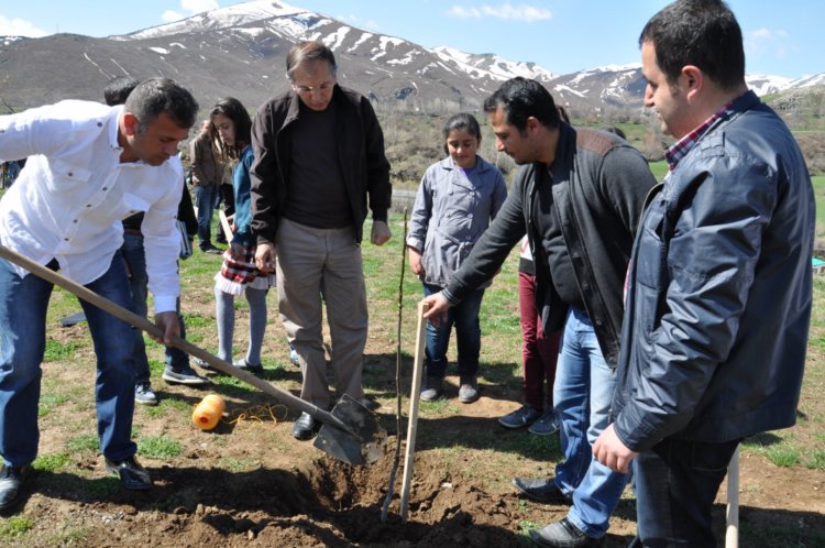 Haytap 2013 Takvim Geliri Tatvan’da ..Kendini Finanse Eden Proje